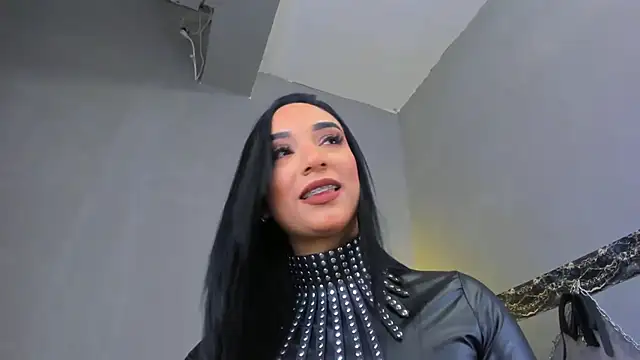 Amberstones online show from February 4, 2025, 11:38 pm