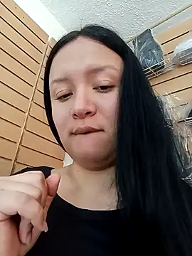 Arisha34 online show from March 8, 2025, 4:28 pm