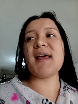 Arisha34 online show from February 18, 2026, 5:42 pm