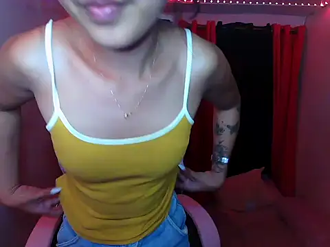 young salsalita online show from February 3, 2025, 3:17 pm