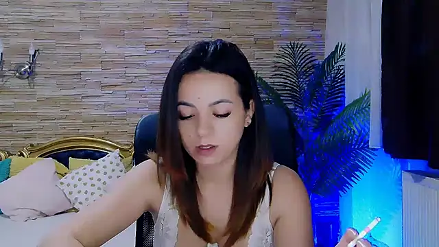 PlayfulElla online show from March 22, 2025, 9:02 am