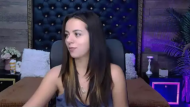 PlayfulElla online show from October 21, 2025, 5:08 am