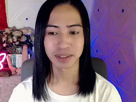 Snapshot of Lemonadexxx chatting on December 17, 2024, 6:24 am Lemonadexxx online show from December 17, 2024, 6:24 am