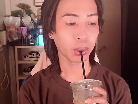 Lemonadexxx online show from April 9, 2026, 3:17 pm