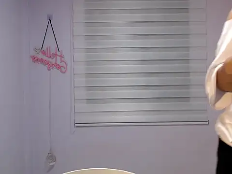 Miss Ivanawolf online show from April 10, 2026, 12:21 pm