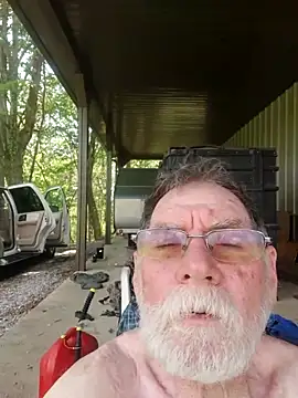 CDforU online show from May 18, 2026, 5:52 pm