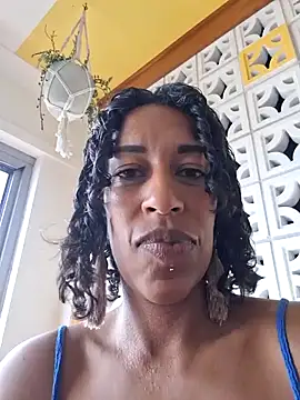 Goldenlace online show from December 18, 2024, 10:24 pm