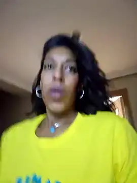 Goldenlace online show from March 3, 2025, 6:22 pm