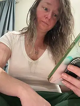 Vivian MayXxX online show from March 9, 2025, 9:03 pm