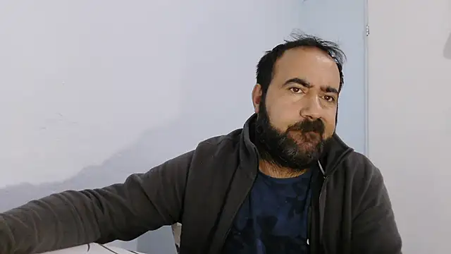 Snapshot of ZYXEL353 chatting on October 21, 2025, 2:29 pm ZYXEL353 online show from October 21, 2025, 2:29 pm