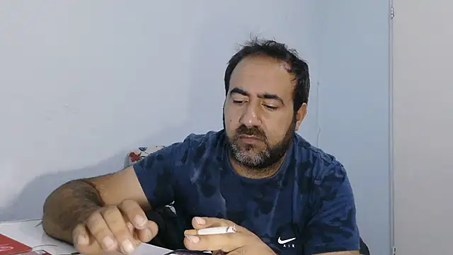 Snapshot of ZYXEL353 chatting on November 13, 2025, 12:31 am ZYXEL353 online show from November 13, 2025, 12:31 am