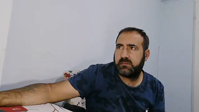 Snapshot of ZYXEL353 chatting on November 26, 2025, 1:06 am ZYXEL353 online show from November 26, 2025, 1:06 am