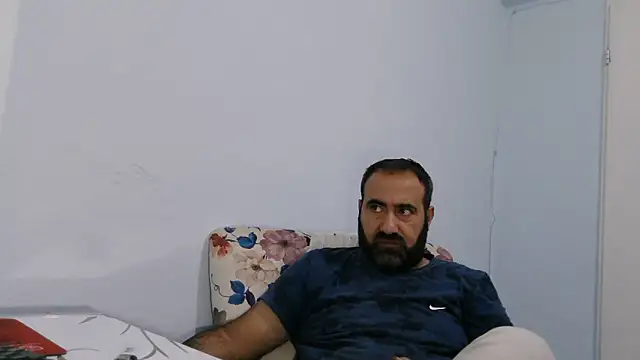 Snapshot of ZYXEL353 chatting on November 30, 2025, 1:04 pm ZYXEL353 online show from November 30, 2025, 1:04 pm