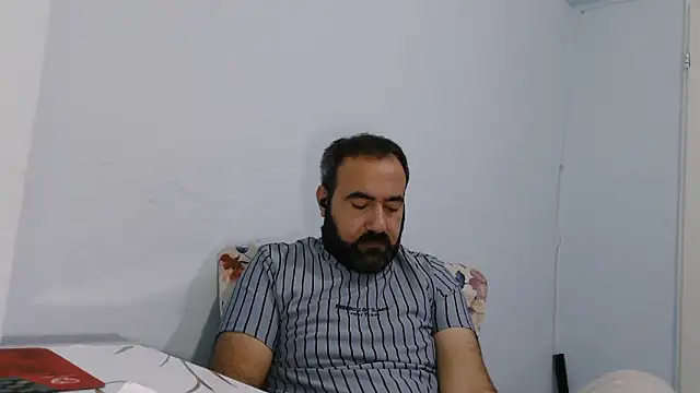 Snapshot of ZYXEL353 chatting on December 5, 2025, 12:41 am ZYXEL353 online show from December 5, 2025, 12:41 am