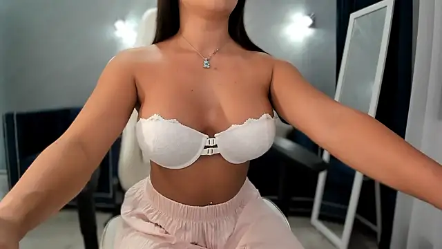 missperfection  online show from June 30, 2026, 1:39 am