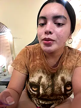 HotstuffCherrySummer online show from October 19, 2025, 9:21 am