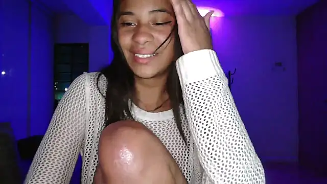 dark enchantress  online show from October 21, 2025, 12:33 am