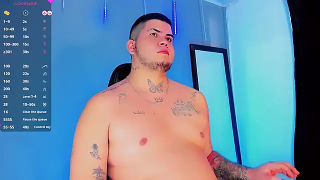 Thomas chubbyxhot online show from December 29, 2024, 8:04 pm