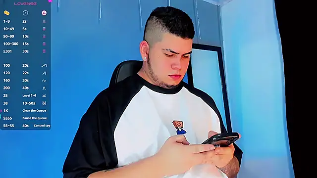 Thomas chubbyxhot online show from January 4, 2025, 10:05 am