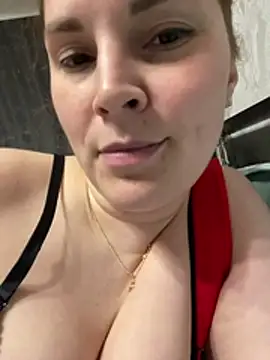 Ellis Foxy online show from June 1, 2026, 8:43 pm