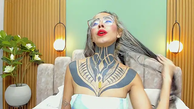 Snapshot of NicoleBlum chatting on January 9, 2025, 7:29 pm NicoleBlum online show from January 9, 2025, 7:29 pm