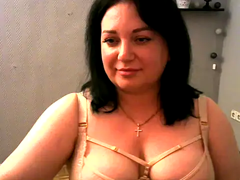 Snapshot of AmanaGi chatting on January 24, 2025, 12:52 pm AmanaGi online show from January 24, 2025, 12:52 pm