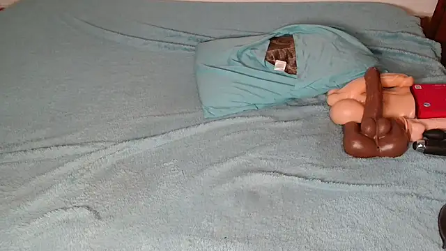 butterflyass queen online show from March 13, 2026, 2:40 am