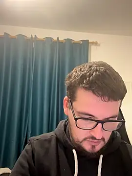 Snapshot of Tattooedman2 chatting on November 22, 2025, 8:08 pm Tattooedman2 online show from November 22, 2025, 8:08 pm