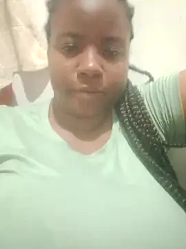 bigtitssxx online show from September 14, 2025, 9:58 pm