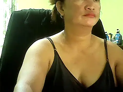 hott scarlett online show from March 2, 2025, 10:48 pm