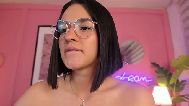 SoySaraa online show from January 22, 2025, 11:23 am