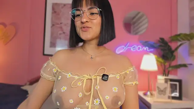 SoySaraa online show from September 16, 2025, 5:41 am