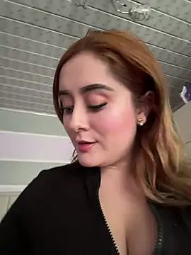 Sam Thompsoon  online show from December 14, 2024, 3:58 pm