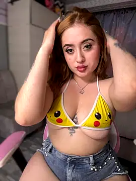 Sam Thompsoon  online show from September 9, 2025, 2:44 am