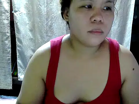 hotcastlexxx online show from June 3, 2026, 11:02 am