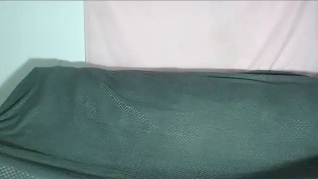 Snapshot of JulianaFoster chatting on September 29, 2025, 12:27 am JulianaFoster online show from September 29, 2025, 12:27 am