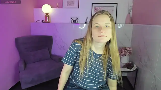 JadeSoft online show from January 11, 2025, 1:32 pm