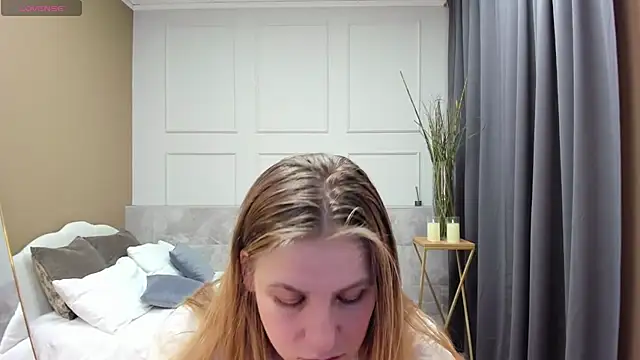 JadeSoft online show from January 23, 2025, 3:05 am