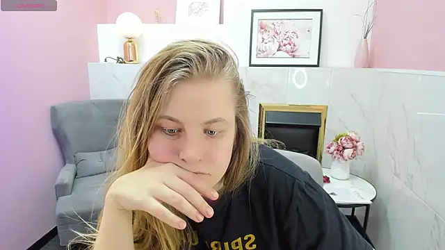 JadeSoft online show from January 25, 2025, 9:25 pm