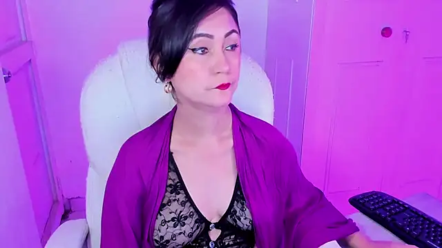 danielahot66 online show from March 19, 2025, 6:14 am