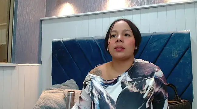 EmilyQueen3x online show from March 8, 2025, 1:36 pm