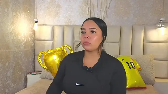 EmilyQueen3x online show from July 1, 2026, 11:34 am