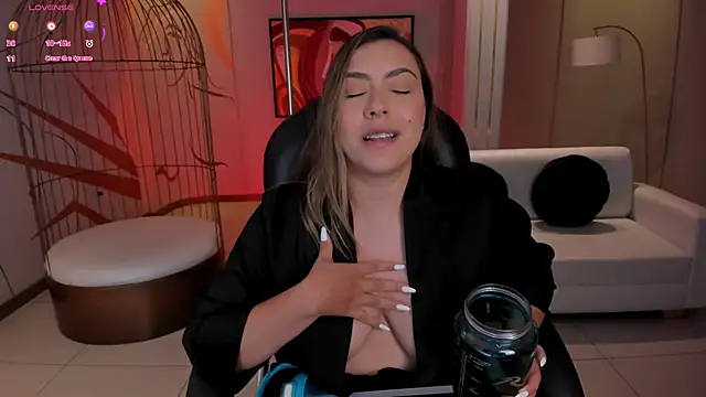 MartinnaBonnet online show from December 21, 2024, 4:36 pm