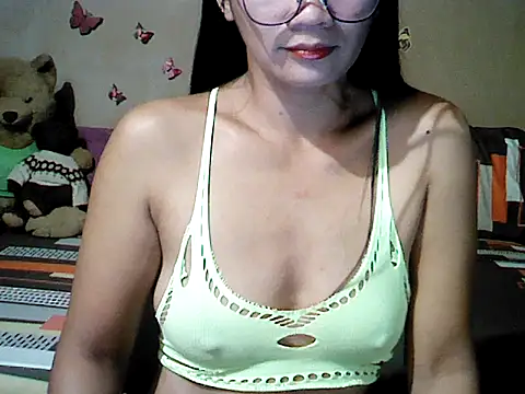 Mia Rein online show from March 22, 2026, 2:20 pm