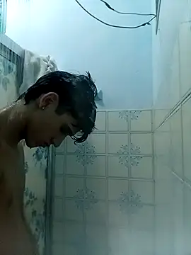 Miguel 1233 online show from November 27, 2025, 4:03 am