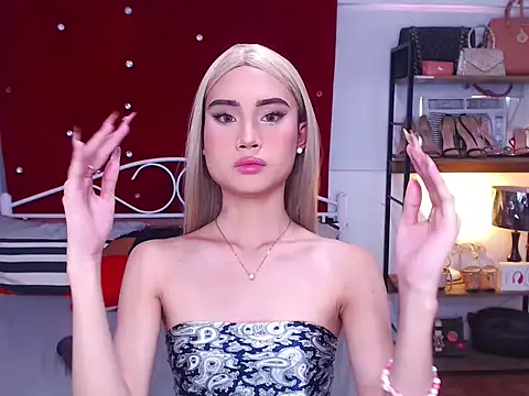 Snapshot of MeatyhorsecockMistress chatting on February 3, 2026, 8:08 am MeatyhorsecockMistress online show from February 3, 2026, 8:08 am