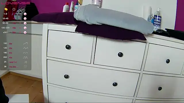 Latina daily online show from April 19, 2026, 6:10 pm