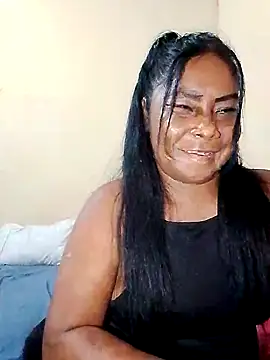 rosmery-navarro online show from September 30, 2025, 9:42 pm