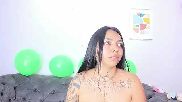 miss soffi  online show from March 17, 2026, 12:19 pm