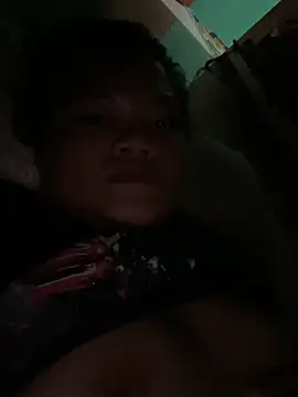 Moxie Molly online show from March 3, 2026, 12:11 pm